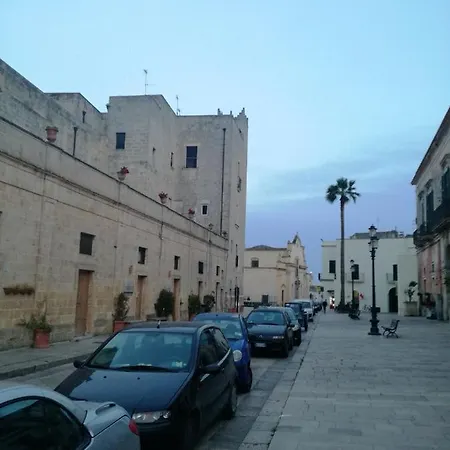With 3 Bedrooms In With Wifi 17 Km From The Beach *