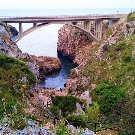 With 3 Bedrooms In With Wifi 17 Km From The Beach Specchia
