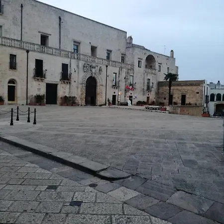With 3 Bedrooms In With Wifi 17 Km From The Beach Apartament Specchia